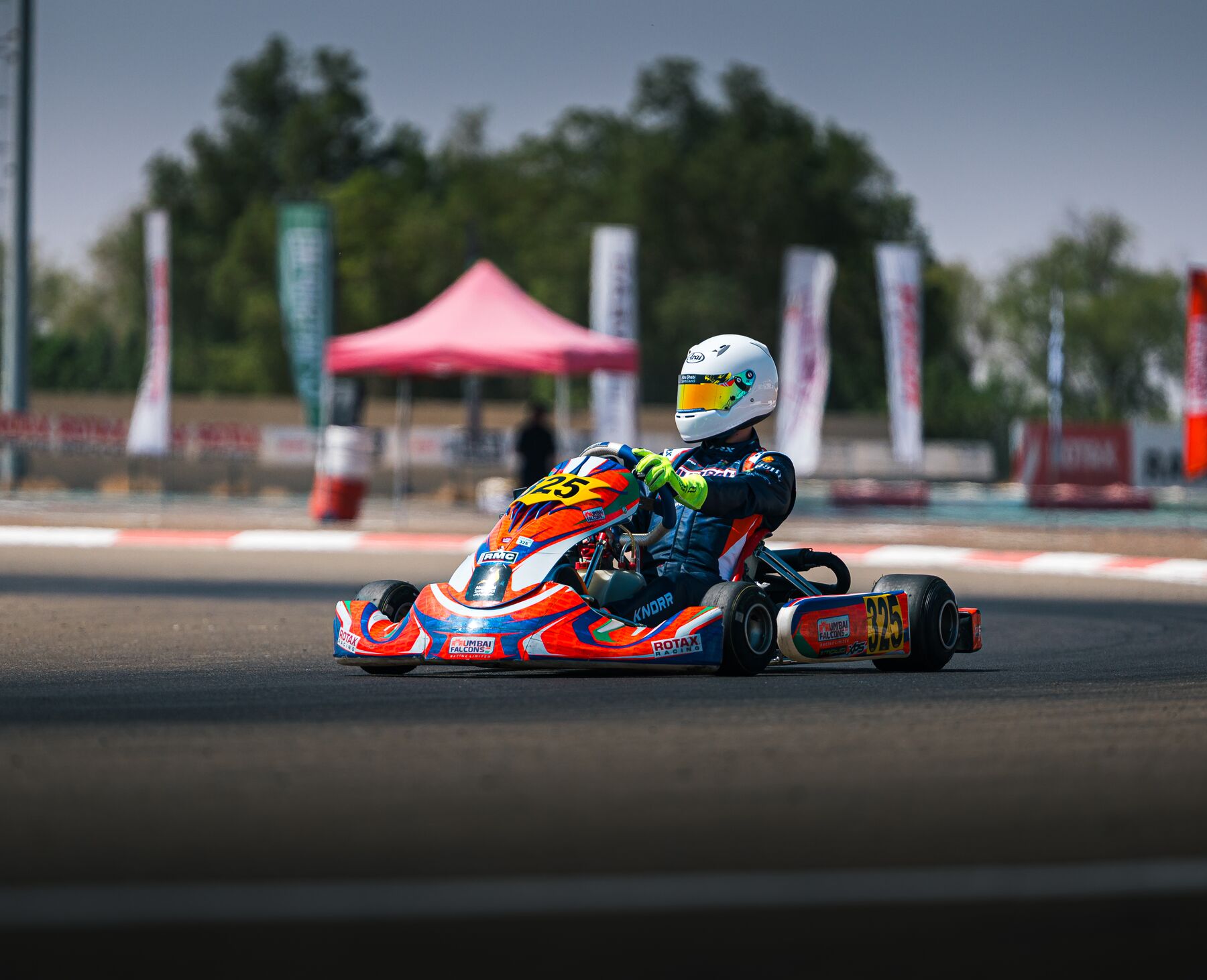 Damian Knorr #325 alone on the Al Ain circuit