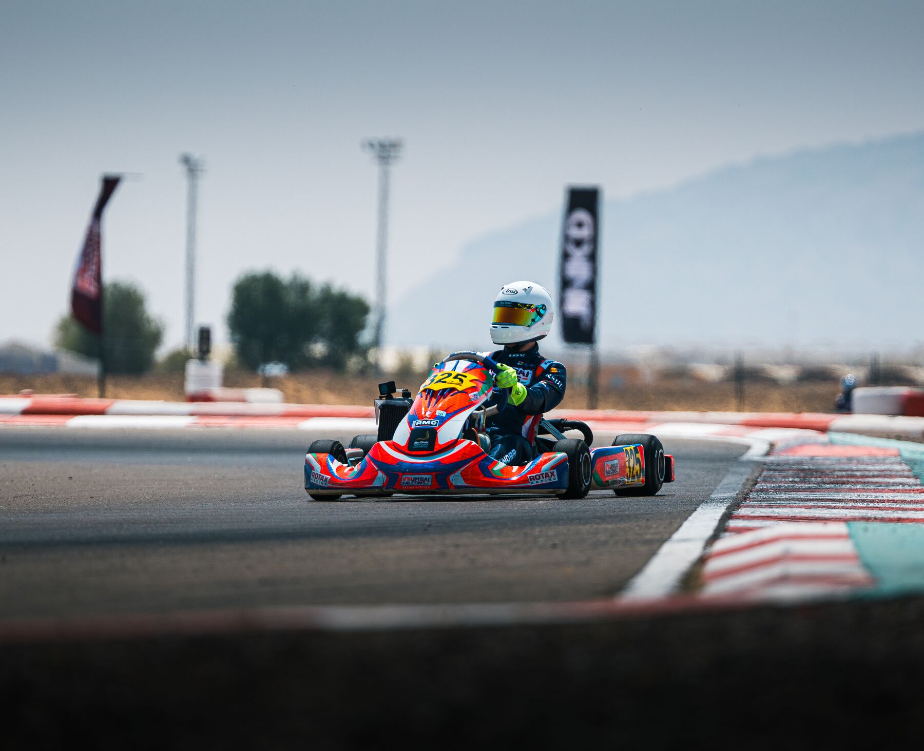 Damian Knorr #325 approaching a corner, Al Ain Raceway
